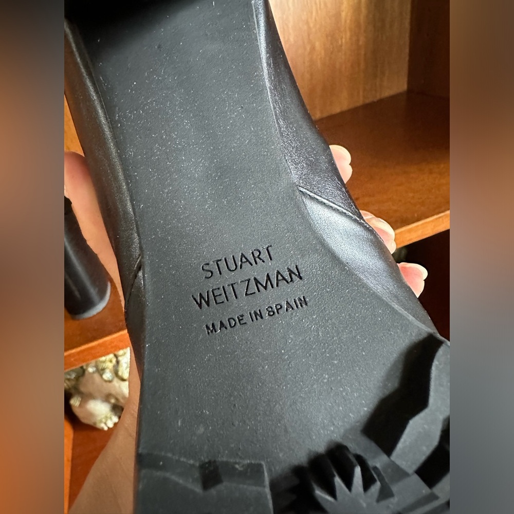 New Authentic Stuart Weitzman Boots! Size 6 - image 4